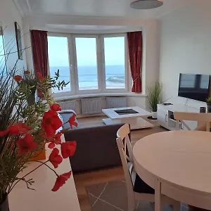 apartment-sea-sight-8b.ostend-hotel.net/